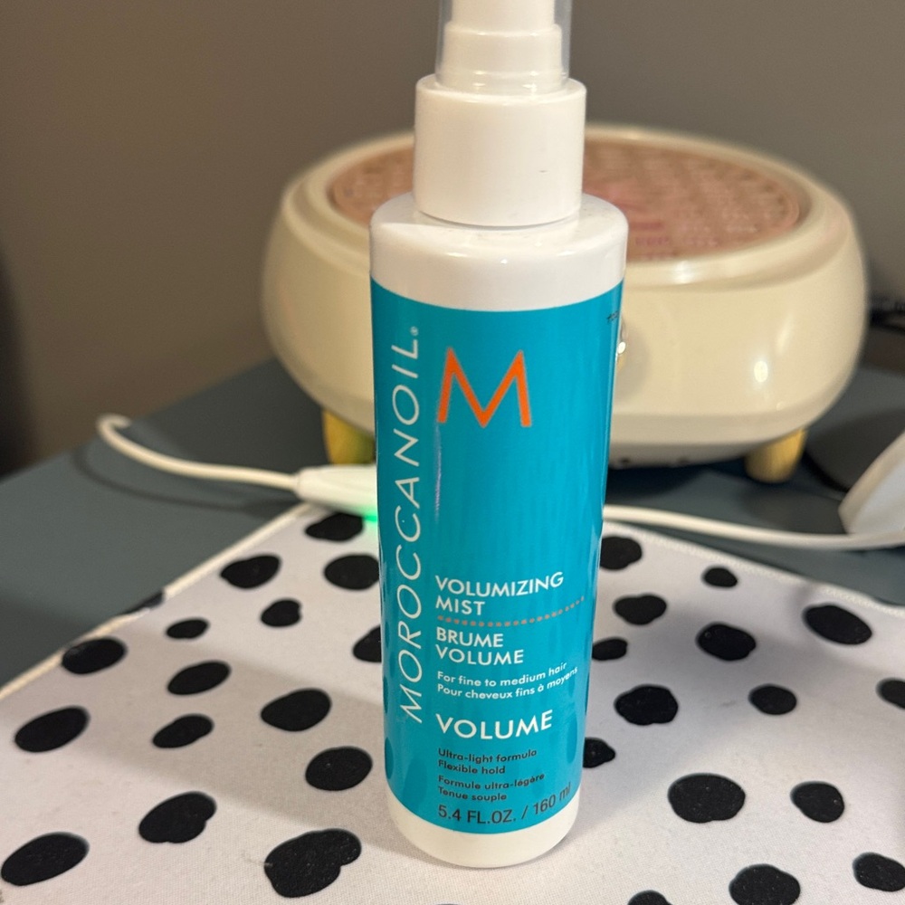 Moroccanoil Volumizing Mist - Teal and White